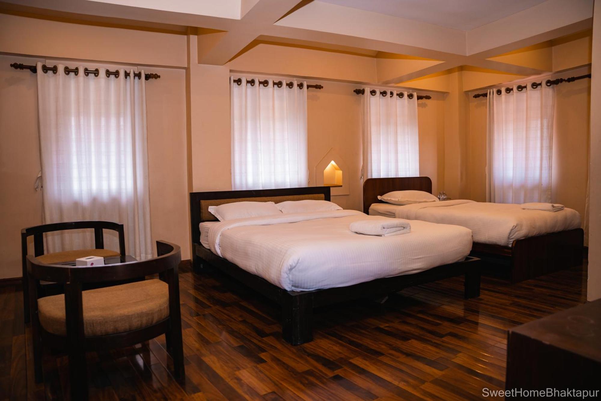 Hotel Sweet Home บักตะปูร์ ภายนอก รูปภาพ