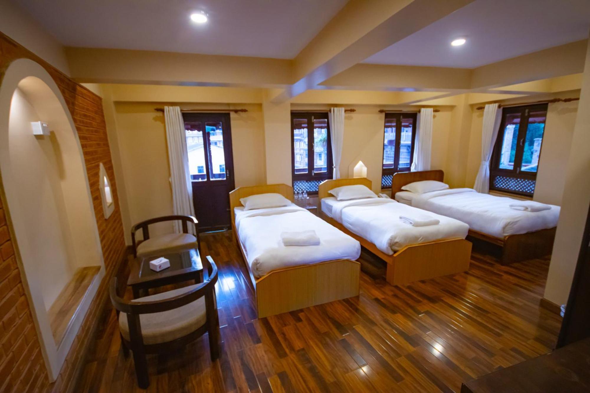 Hotel Sweet Home บักตะปูร์ ภายนอก รูปภาพ