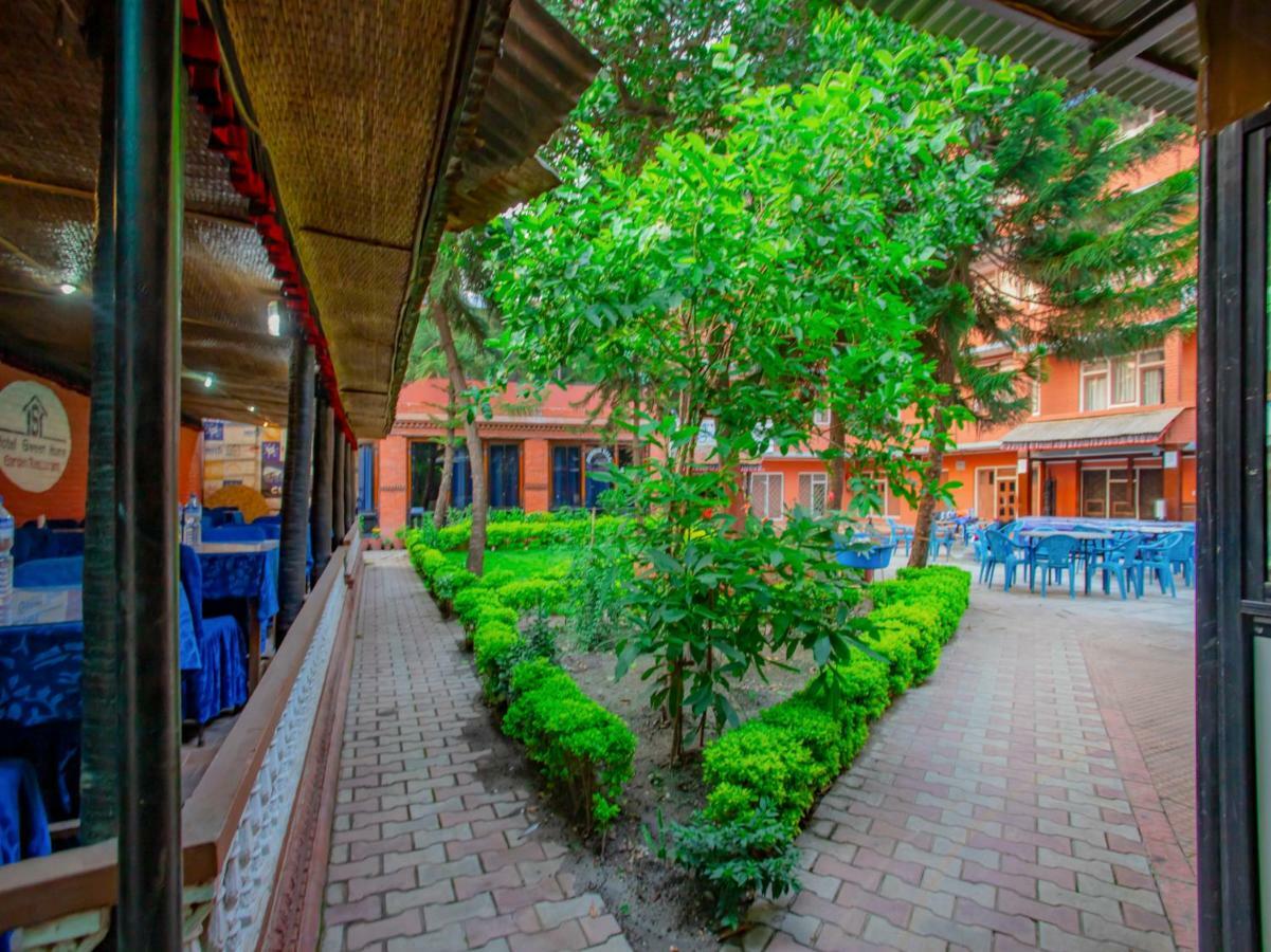 Hotel Sweet Home บักตะปูร์ ภายนอก รูปภาพ